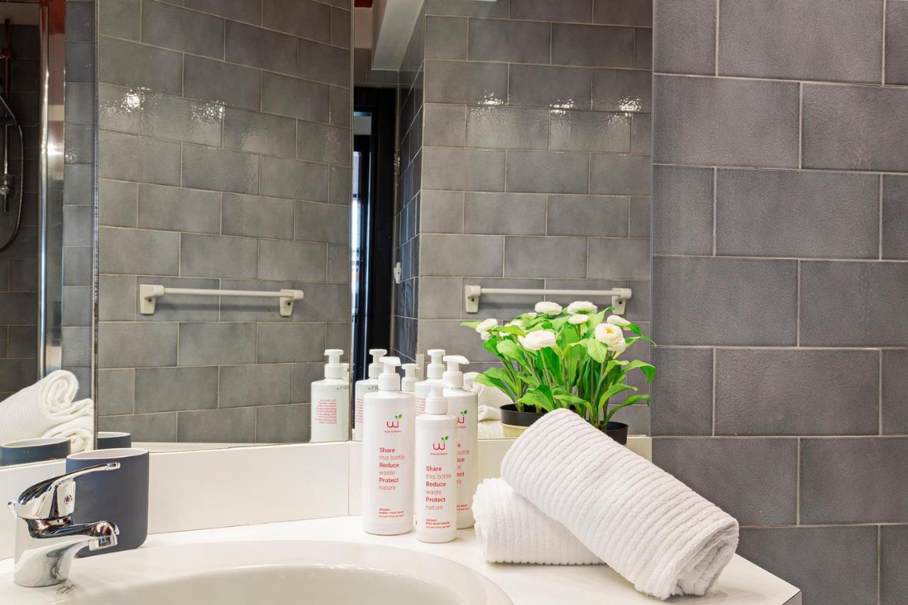 Luxury In The Heart Of By Wonderful Italy Appartement *